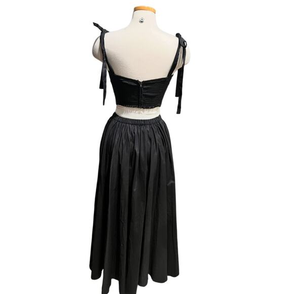 Reformation × Kacey Musgraves Magnolia Tank &
Midi Skirt Set Size 8 NWOT - Picture 12 of 15